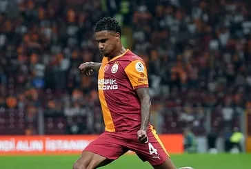 Galatasaray’da Ismail Jakobs’a milli davet!