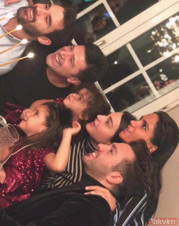 Sibel Can'ın kızı Melisa Ural babası Hakan Ural'ı paylaştı! Arkada deniz manzarası önde babası! Fotoğraf beğeni yağmuruna tutuldu - 2