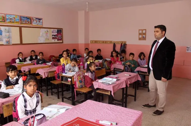 8 yaşındaki Nurcan Berk görenleri şaşkına çeviriyor-5