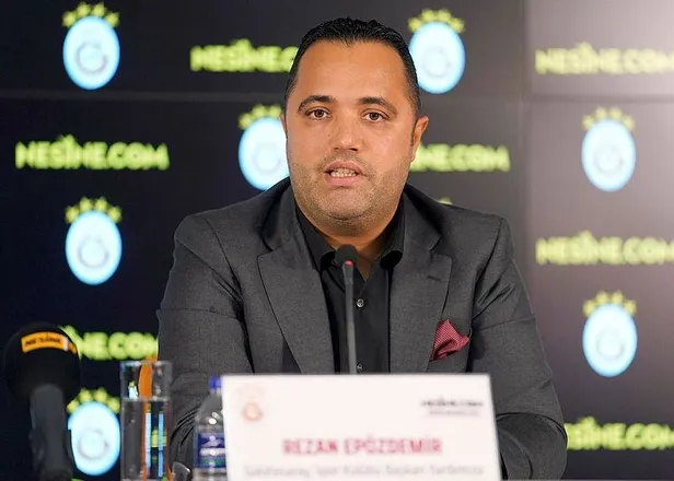 Galatasaray'da Fatih Terim'in gönderilmesinin ardından Burak Elmas'a olay gönderme! “Küçük adam”-2