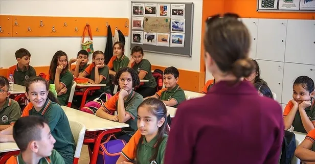 Öğretmenlikte yeni nesil eğitim: 10 madde 4 dönem