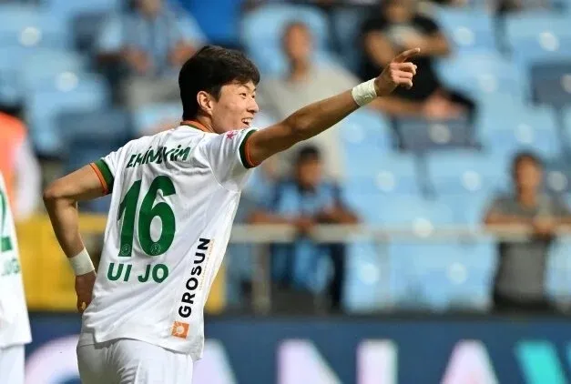 Hwang Ui-jo’a ertelemeli hapis cezası!