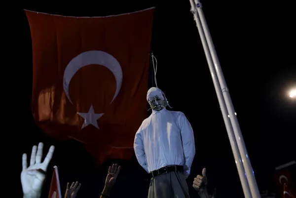 FETO iti sıra sende-6