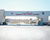 Müvekkiline uyuşturucu verirken yakalandı