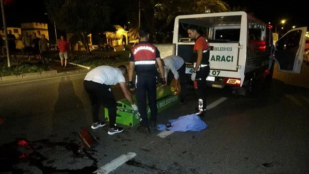 Antalya'da gece yarısı korkunç olay! Otomobil ile motosiklet çarpıştı Rus turist öldü-3