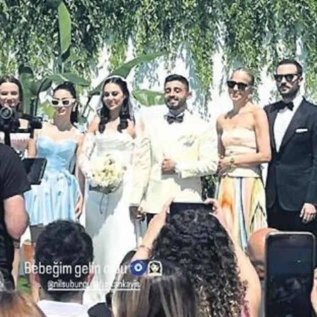 Mutluluğa şahit