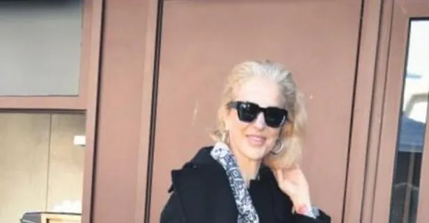 Burcu Esmersoy, yoğun iş temposunda alışverişe de zaman ayırdı