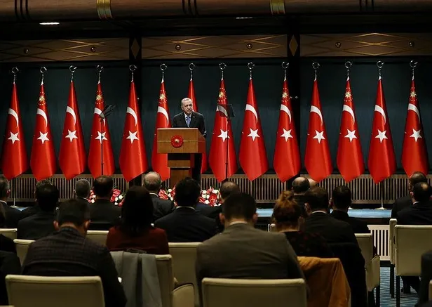 baskan-erdogan-ukrayna-gundemli-kabine-sonrasi-ulusa-seslendi-montroyu-krizin-onune-gecmek-icin-kullanacagiz-1646075984751.jpeg Başkan Erdoğan Ukrayna gündemli Kabine sonrası ulusa seslendi: "Montrö'yü krizin önüne geçmek için kullanacağız"-4