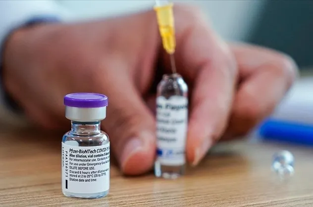 Pfizer'den flaş aşı hamlesi! 6 ay - 5 yaş arasındaki çocuklara aşı onayı!
