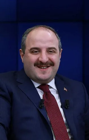 Bakan Varank'tan flaş yerli otomobil açıklaması