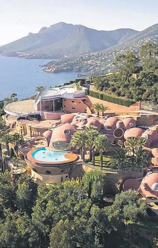 'Değer' Cardin! Tam 300 milyon sterlin...