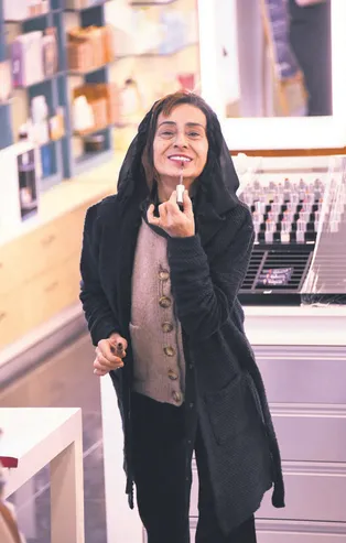 Yıldız Tilbe para hesabını karıştırınca menajerinden yardım istedi!