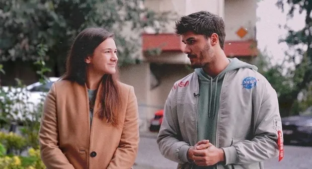 TV 8'deki Survivor'da gönül işleri birbirine girdi! O yarışmacılar durmayıp aşka gelince Acun Ilıcalı düğmeye bastı o isim açıklama yaptı-3