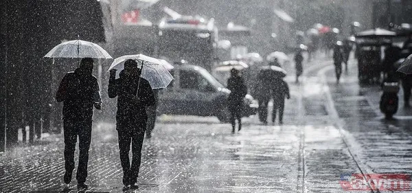 İstanbul'da beklenen yağış başladı trafik yoğunluğu yüzde 90'lara ulaştı - 13