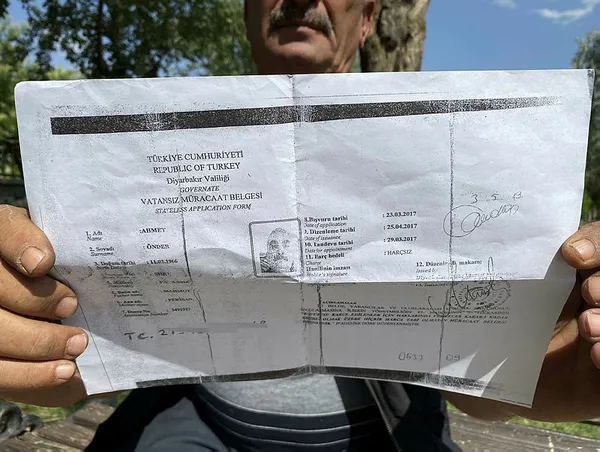 1629014896109.jpg 35 yıl önce askerden firar etti! Vatansız kaldı... Yıllardır mülteci gibi yaşıyor-2