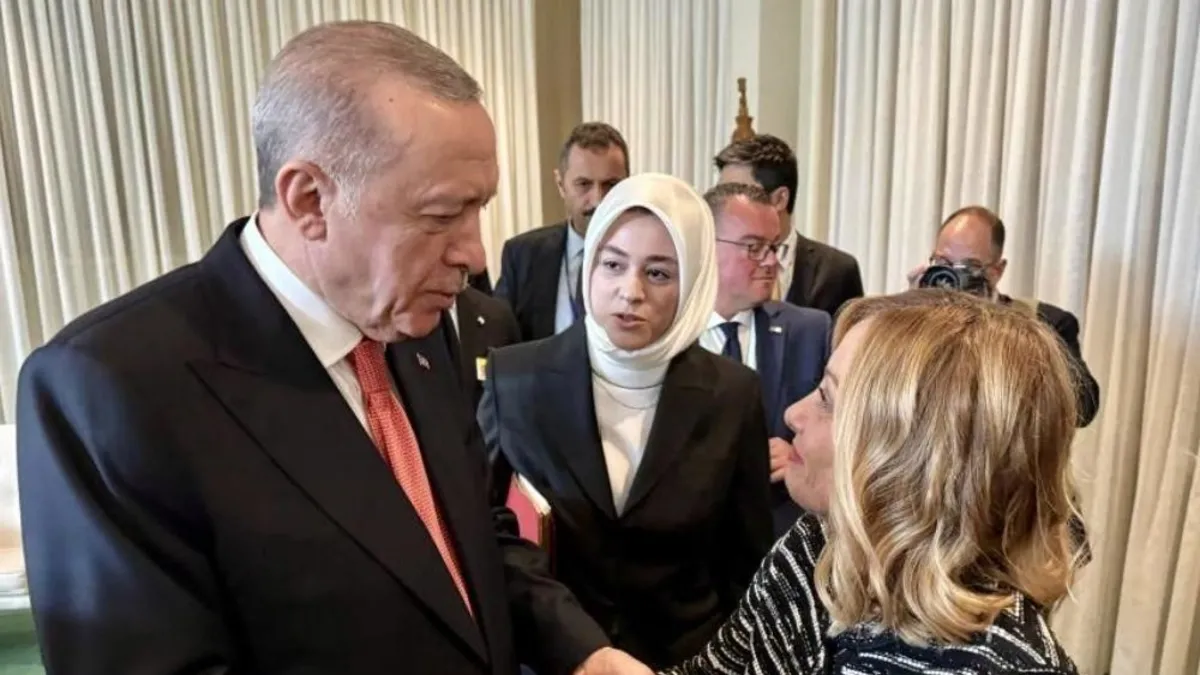Başkan Erdoğan, İtalya Başbakanı Giorgia Meloni ile bir araya geldi!