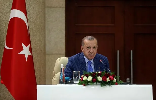 baskan-erdogan-togo-liberya-ve-burkina-faso-cumhurbaskanlari-ile-gorustu-1634661201341.jpeg Başkan Erdoğan, Togo, Liberya ve Burkina Faso Cumhurbaşkanları ile görüştü-5