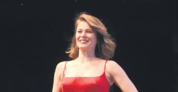 8 Mart Dünya Kadınlar Günü kapsamında düzenlenen sorumluluk projesi için ünlüler bir araya geldi