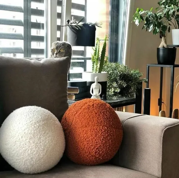 ruyada-yastik-gormek-ne-anlama-gelir-neye-isarettir-anlami-yorumu-1652042996747.jpg Rüyada yastık görmek ne anlama gelir, neye işarettir? Rüyada birinden yastık almak anlamı nedir? İşte yorumu-5