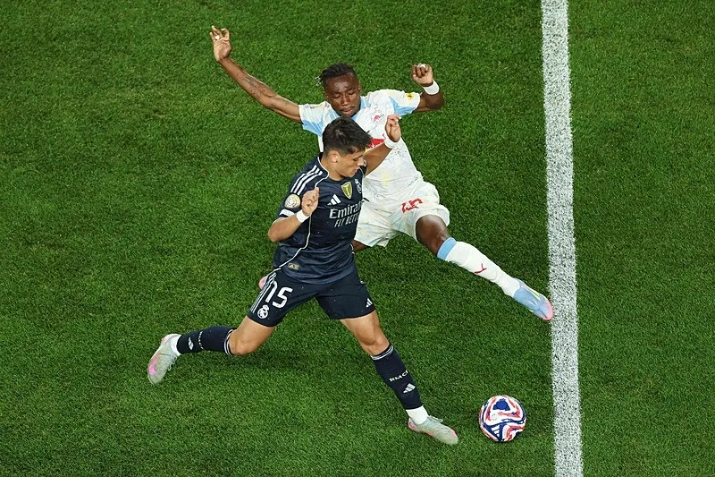 Douglas Nene (Takvim.com.tr)