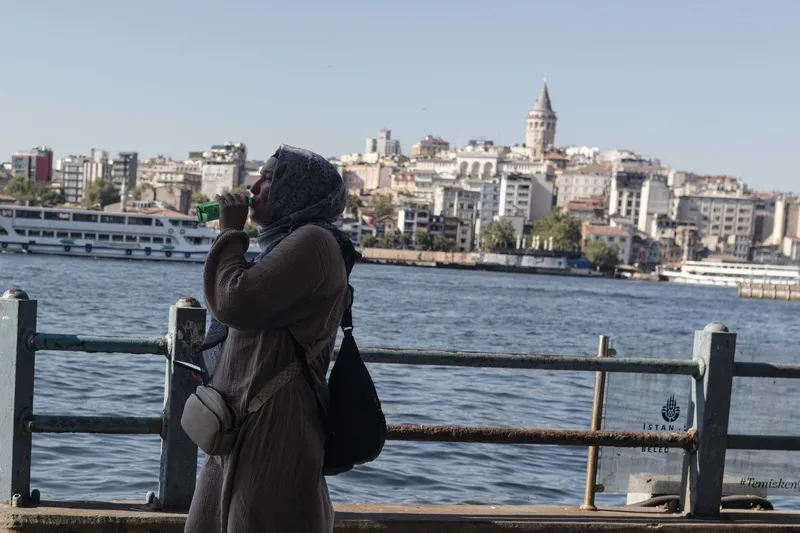 afrika-sicagi-turkiyeyi-sariyor-termometre-40-dereceyi-bulacak-1780467234910.jpg BM’den El Nino alarmı | Afrika sıcaklarıyla birlikte Türkiye’de termometre 40 dereceyi görebilir-7