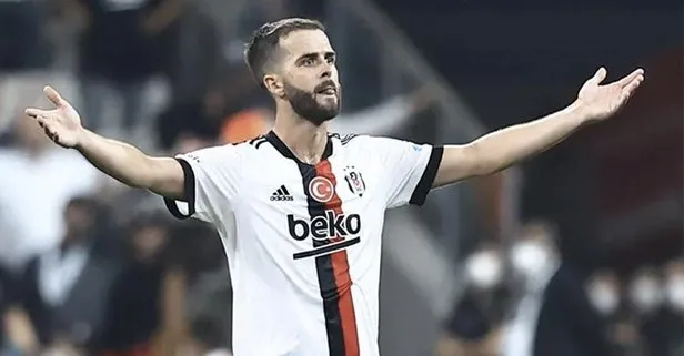 Beşiktaş ve Galatasaray yine transferde karşı karşıya! Burak Elmas Barcelona Başkanı Laporta ile Pjanic için el sıkıştı