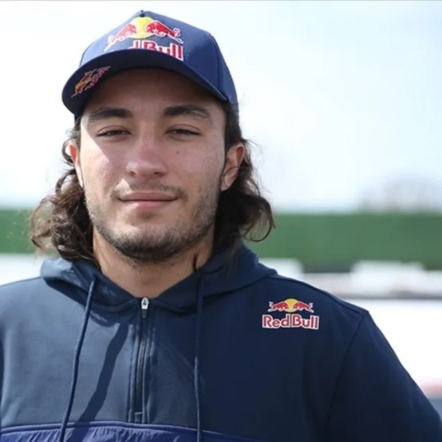 Can Öncü zirveye çıktı