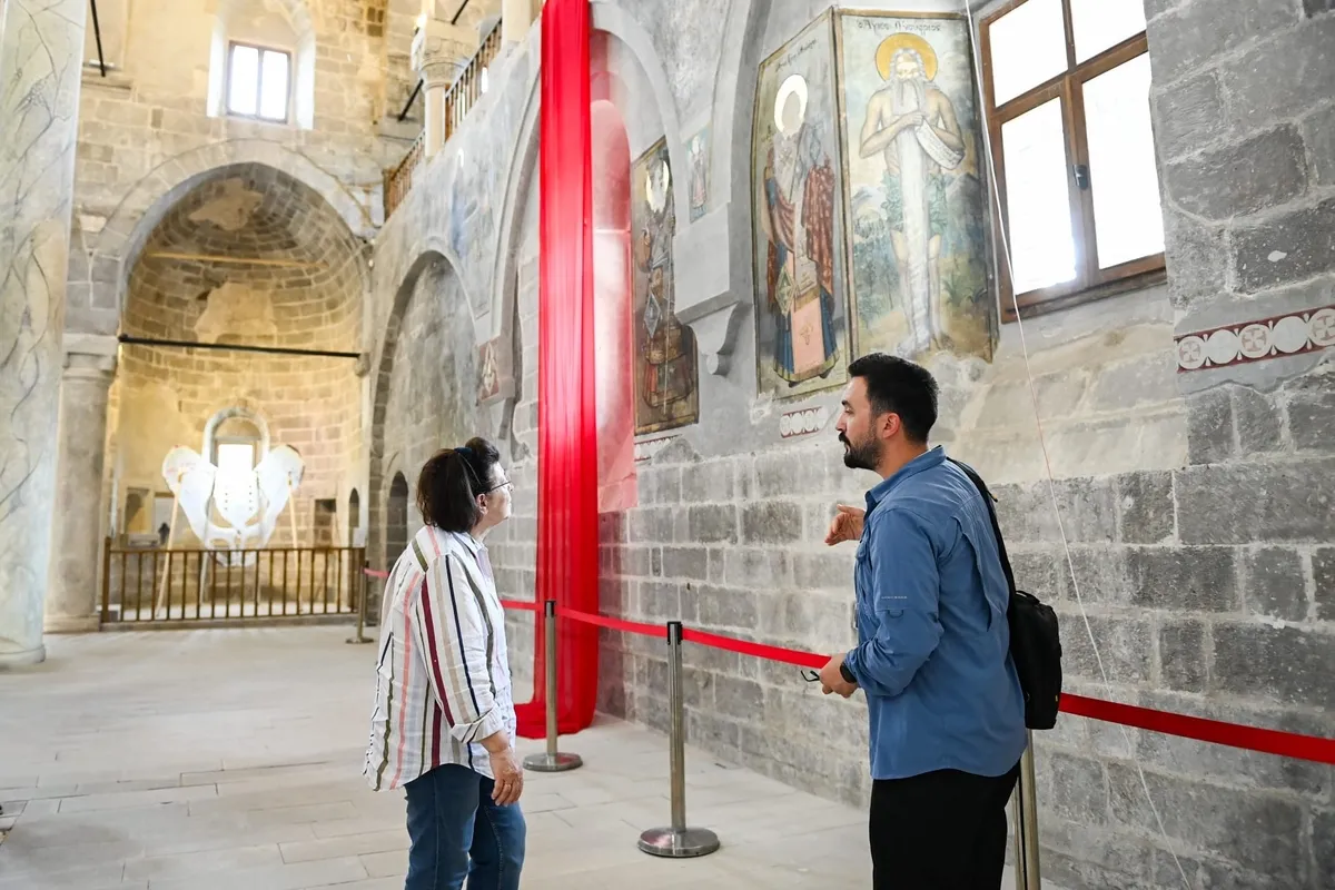 Yunan bakan Kapadokya turunda: Paşabağları'ndan Meryem Ana Kilisesi'ne! Mendoni kültürel hazineleri gezdi-3
