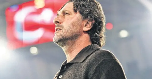 Trabzonspor evinde Alanyaspor ile 1-1 berabere kalarak zirve yarışında yara aldı