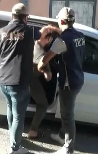 Gaziantep'te FETÖ'cülere operasyon: 5 gözaltı