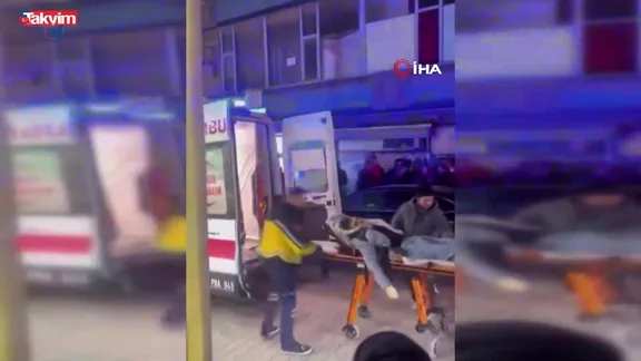 Küçükçekmece'de silahlı saldırı: 1'i ağır 3 yaralı