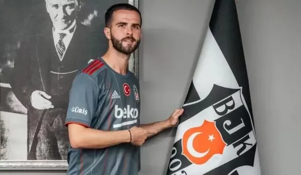 besiktas-baskani-ahmet-nur-cebi-ocak-transferini-acikladi-kaan-ayhan-ve-cenk-tosun-1633547827757.jpeg