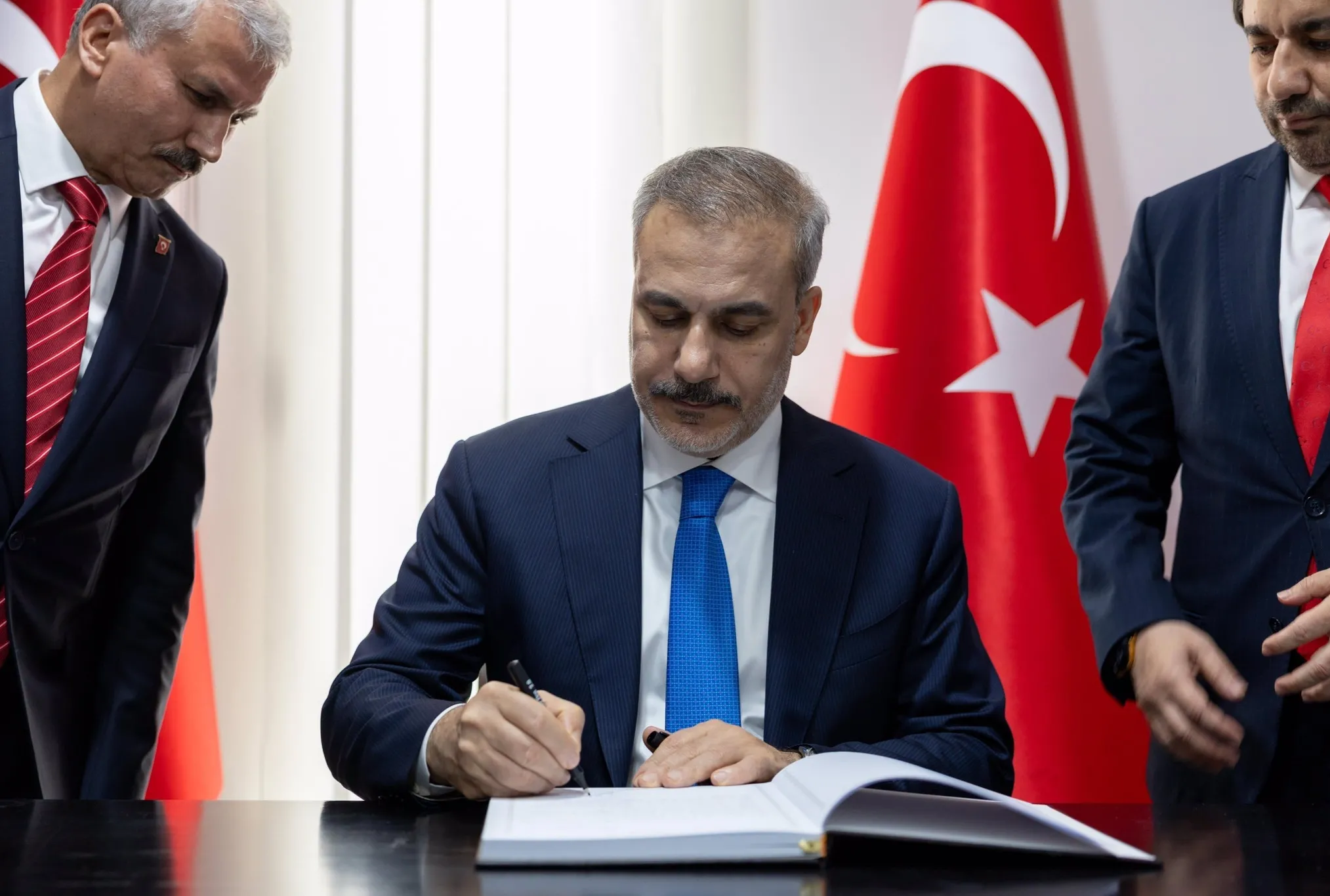 Bakan Fidan başkonsolosluk açtı