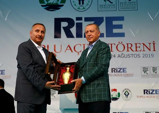 Başkan Erdoğan Rize'de müjdeyi verdi: Rize-Artvin Havalimanı 1,5 yıl içerisinde hizmete girecek-6
