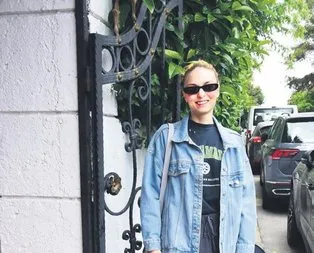 Güçlü kadın severim