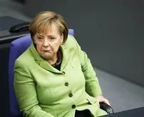 Merkel’e tokat