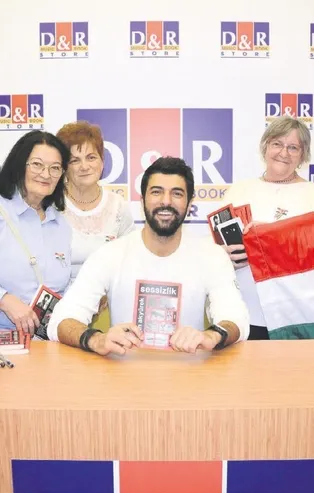 Engin Akyürek sevgisi sınırları aştı