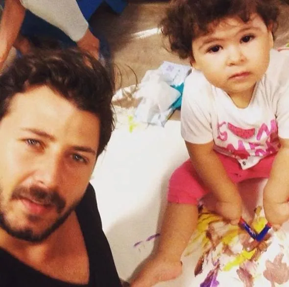 Ünlü oyuncu yeni evine servet ödedi-3