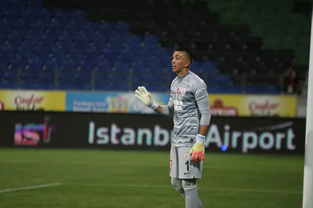Galatasaray'ın gözü kulağı kalenin asıl sahibinde! Fernando Muslera ne zaman dönüyor?