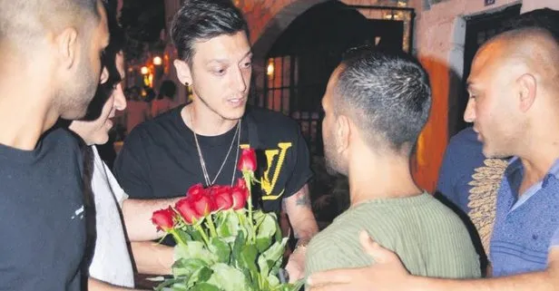 Çiçekçiler laubali tavrı Mesut Özil’in keyfini kaçırdı!