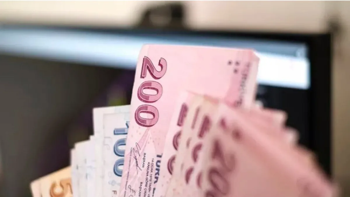 YENİ ANKET GELDİ | Memur ve memur emeklisinin maaşına yüzde 12.18 zam! Kim ne kadar  alacak?