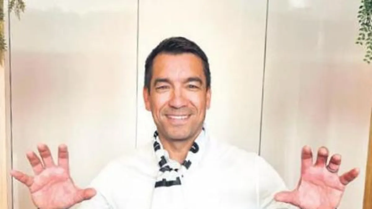 Beşiktaş, yeni teknik direktörü Giovanni Van Bronckhorst: Kupalar için mücadele edeceğim