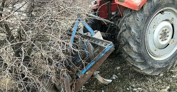 Elazığ’da kontrolden çıkan traktör şarampole devrildi