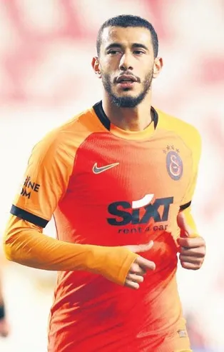 Galatasaray’da testleri negatife dönen 4 futbolcu takıma katıldı