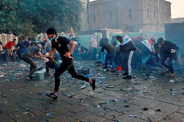 Irak'ın Kerbela kentinde kanlı gece: En az 13 ölü, 865 yaralı-1