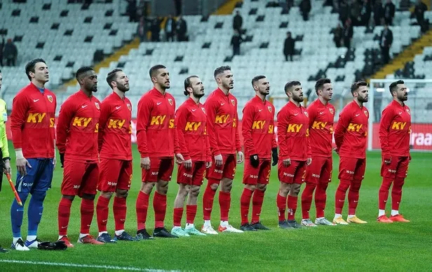 ligde-umdugunu-bulamayan-besiktas-ziraat-turkiye-kupasindan-da-elendi-1646261031892.jpeg Ligde umduğunu bulamayan Beşiktaş Ziraat Türkiye Kupası'ndan da elendi-7