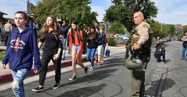 Son dakika: ABD Kaliforniya’da okula saldırı