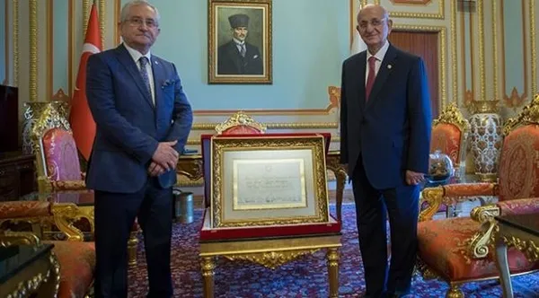 Cumhurbaşkanı Recep Tayyip Erdoğan'ın mazbatası TBMM'de-1