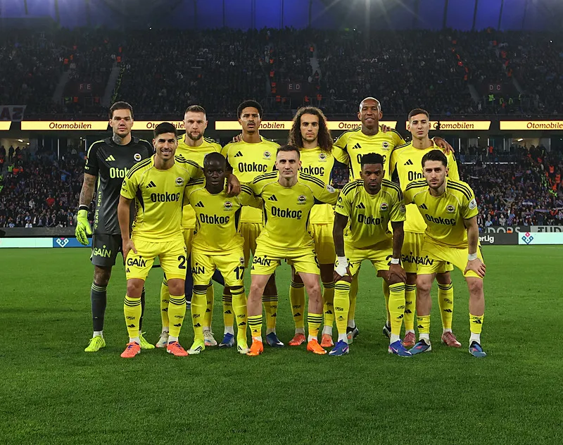 Fenerbahçe'nin eski yıldızı dönüyor! Transfer için Mourinho da devrede - 9