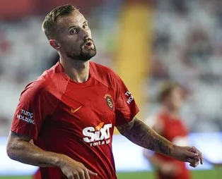 Galatasaray'da golcü oyuncu Haris Seferovic'in bileti kesildi